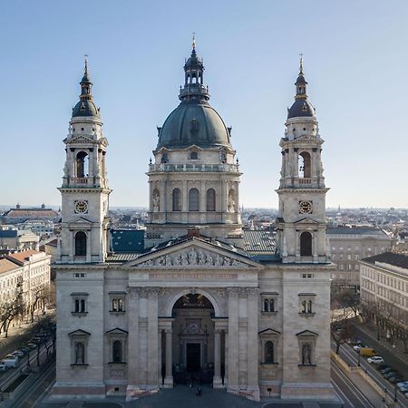 White & Gold Apartment Budapest Exterior photo